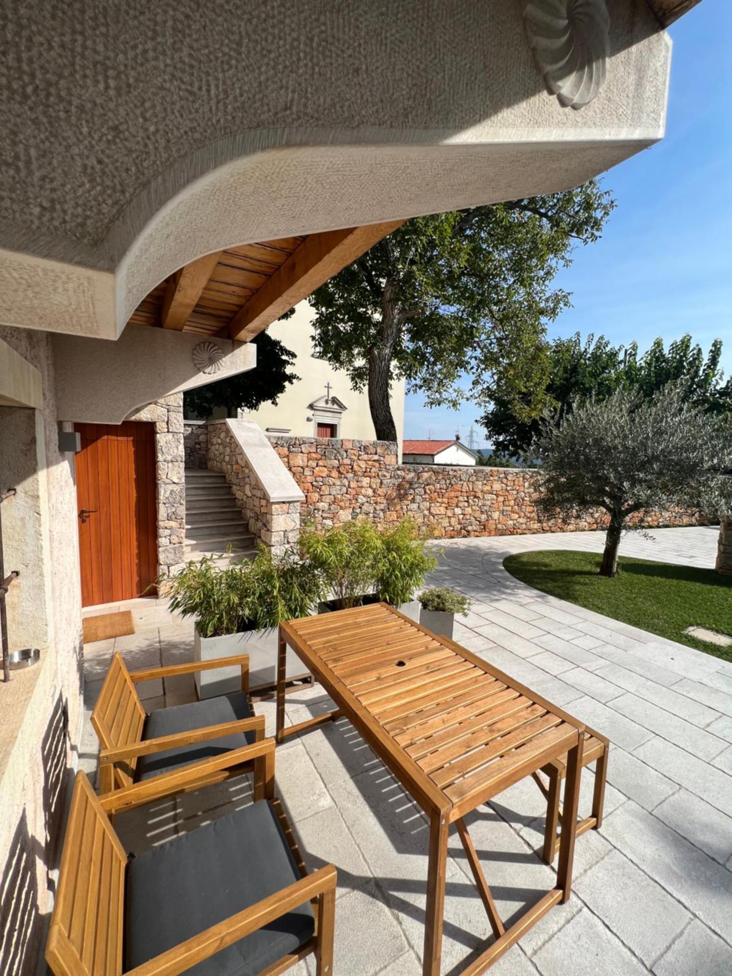 Appartamenti Minerva San Pelagio Exteriör bild